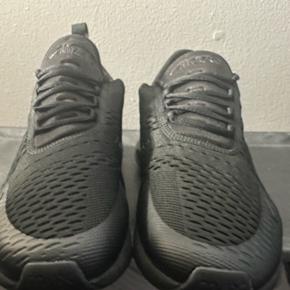 Nwt - NIKE AIR 270 BLACK SIZE MENS 12 ( No box) - Picture 5 of 10